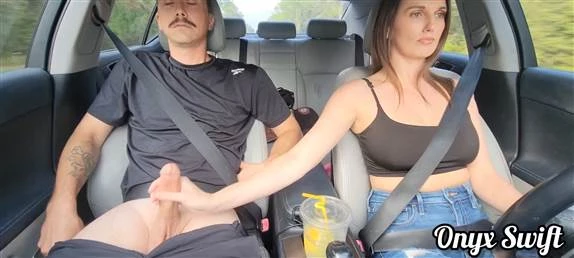 MILF Gives Handjob While Driving Cumshot (Fuck Legs, Foot Handjob) - Onyx Swift (2024 | HD)